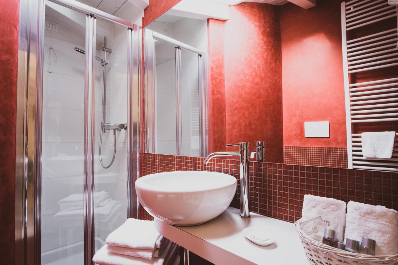 Casa Fola - City Centre Rooms Βερόνα Εξωτερικό φωτογραφία